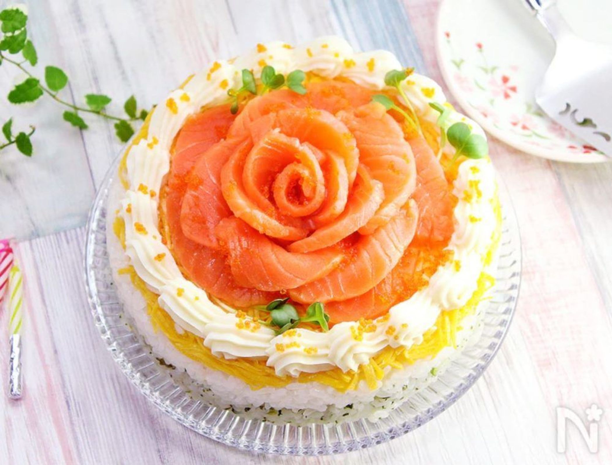 【台南】今年父親節蛋糕來點不一樣的，送這顆「鮭魚壽司蛋糕」就對了！ - Yummyday美味日子